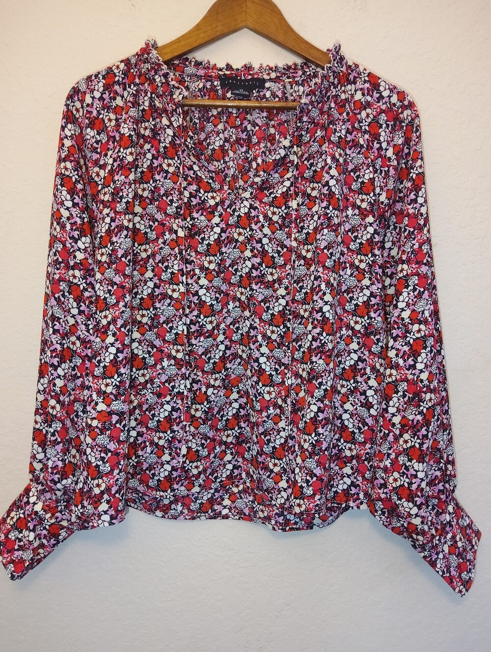 Sanctuary Blouse Womens XS Red Pink White Floral Ruffle Neck Cottagecore